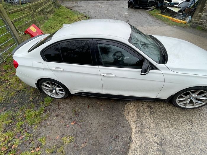 2014 Bmw 320 F30 Breaking For Parts