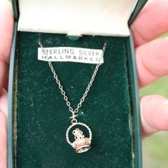 Vintage Sterling Silver Hallmarked 925 Necklace with a Pendant