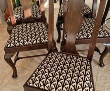 Beautiful Antique Chairs x 5