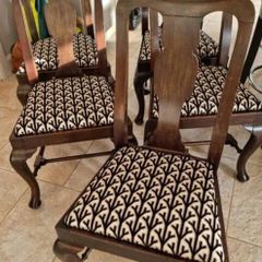 Beautiful Antique Chairs x 5