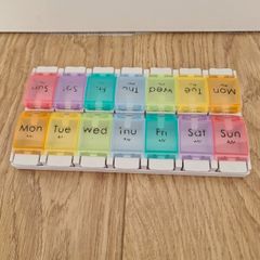 Colour pill organiser morning and evening