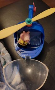 Peppa Pig rare helicopter with a figure (1046)