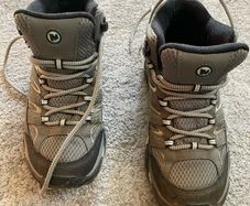 Merrell hiking boots size 5