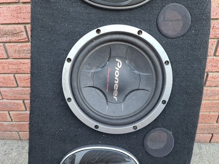 Pioneer TS-W307F 12" 900W Free Air Subwoofer