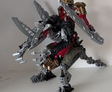 Bionicle Lhikan and Kikanalo