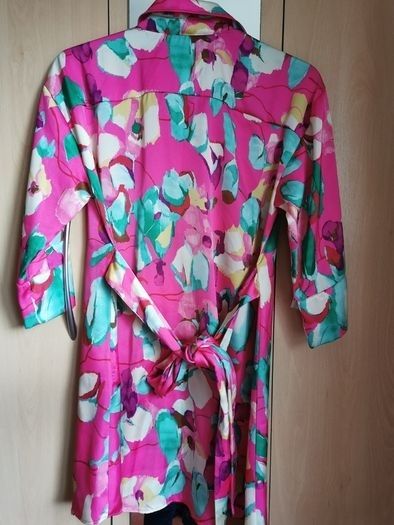 NEW - Zara floral print blouse UK 12