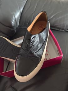 FitFlop Due Lace Up Platform Oxford shoes in black leather. UK8