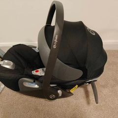 CYBEX BALLIOS cloud z infant car seat.