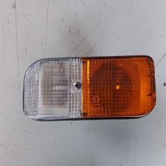 Renault 4 Front Ind / Park lamp.