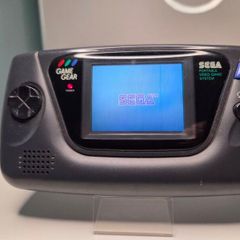 Sega GameGear with Flash cart