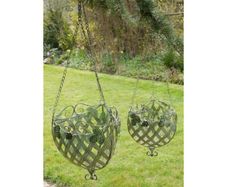 Green Hanging Baskets (Set of 2) D201