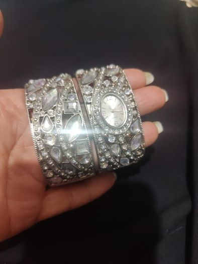 watch bracelet