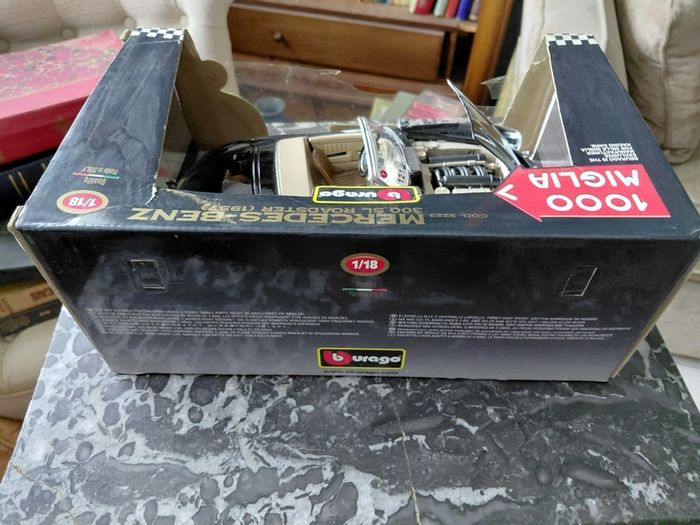 Burago Mercedes-Benz diecast model 1957 in box