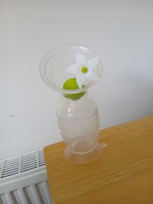 Hakaa Breast Pump