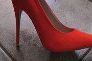 Bright Red Hells size 37 PrettyLittlething