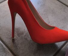 Bright Red Hells size 37 PrettyLittlething