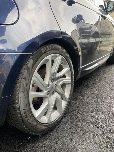 21 alloys new with 4 new scorpion tyre