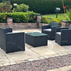 4-piece dark grey/black polyrattan-effect garden / patio furniture