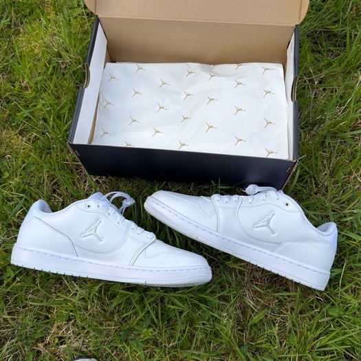 Sneakers Jordan Court Low