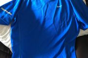 mens top Nike