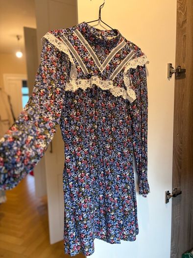 H&M Floral Lace.  Detail Dress   Vintage Prairie Style (Size [Insert Size