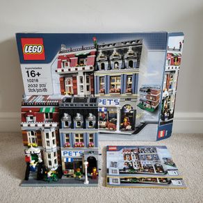 LEGO Pet Shop 10218 | Retired