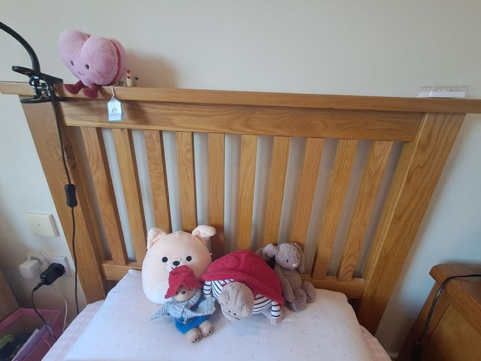 Single oak bed frame