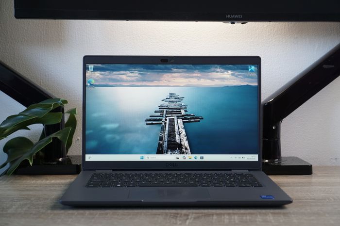 Dell Latitude 3440 | 14" FHD IR | i5-1235U | 16GB