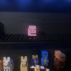 lego Minecraft pig baby