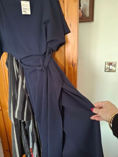 bnwt dress Navy