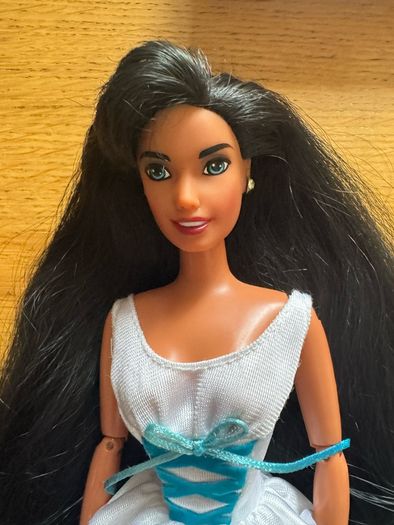 Mattel 1995 Disney Hunchback of Notre Dame Esmerelda Doll Vintage