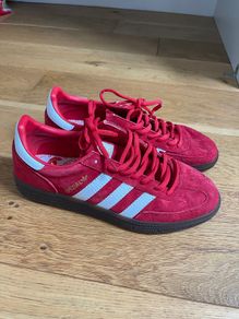 Adidas spezials red