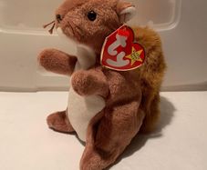 beanie baby (Nuts)