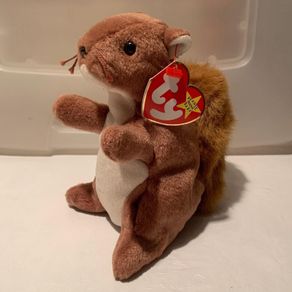 beanie baby (Nuts)