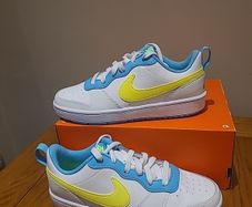 New Nike trainers size 4.5uk