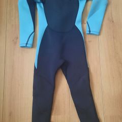Black/Blue long sleeve wetsuit