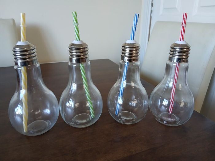 Novelty glasses