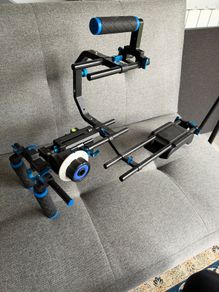 Neewer Shoulder Rig