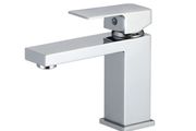 Square chrome single-lever basin tap