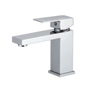 Square chrome single-lever basin tap