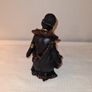 African mother and baby statue Image 3