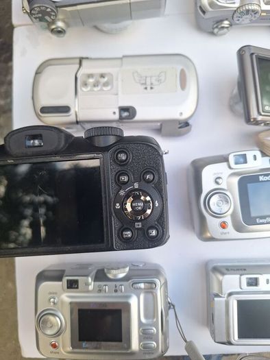 Joblot of digital cameras
