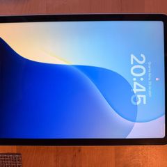iPad Air 5th Gen 64GB 11"