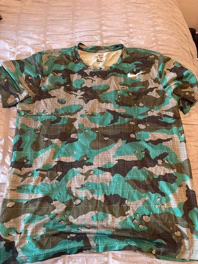 26 items of large Nike gym wear