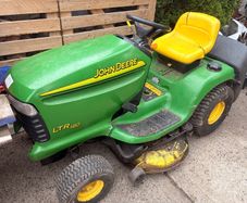 john deere ltr180 lawnmower