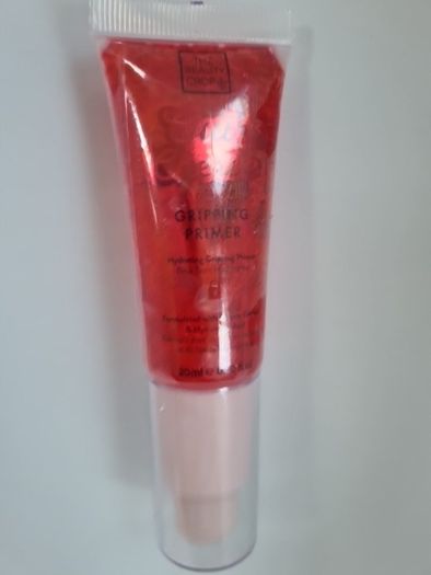 RRP10e The Beauty Crop - Oui Cherrie Primer. 20ml Plastic covered and sealed. 4e each