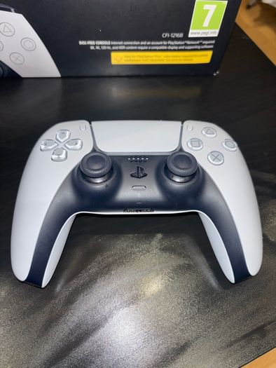 PS5 Digital + Controller