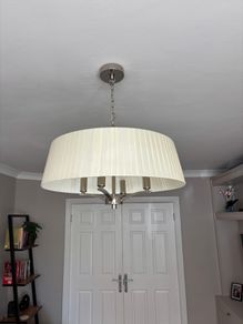 Light fixture
