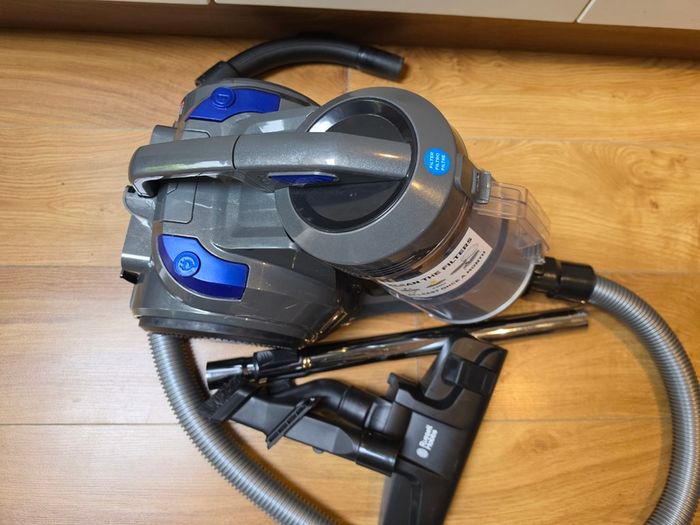 Vacuum Cleaner/ Hoover