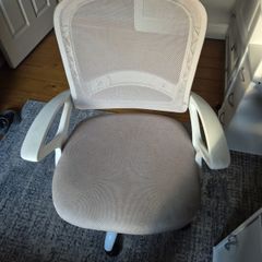 Office Chair with handle , mesh back support